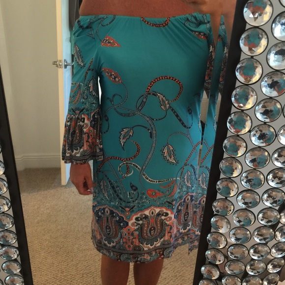 SALE!! PLUS SIZE blue patterned A line dress - Picture 4 of 4