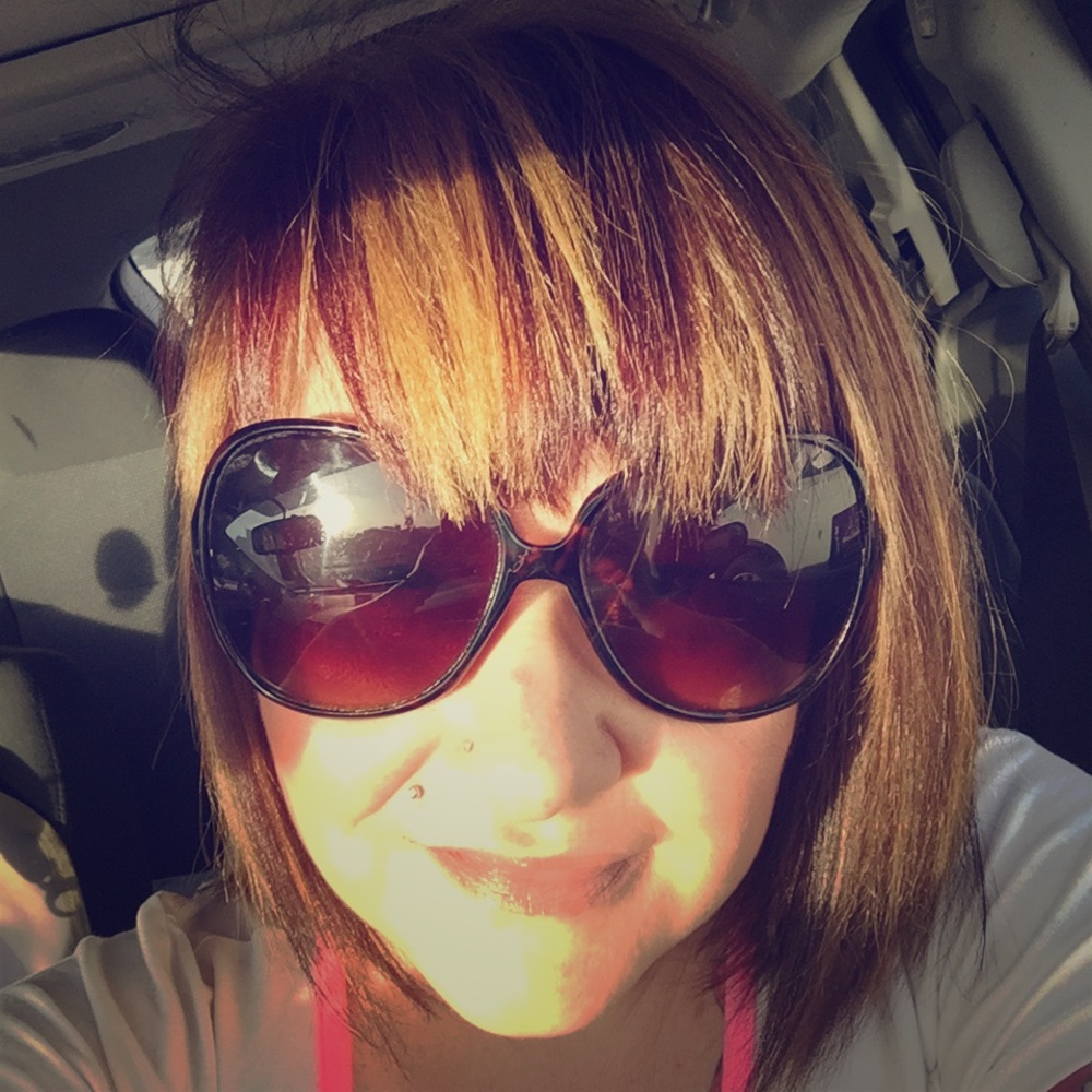 Meet your Posher, Dahlia!