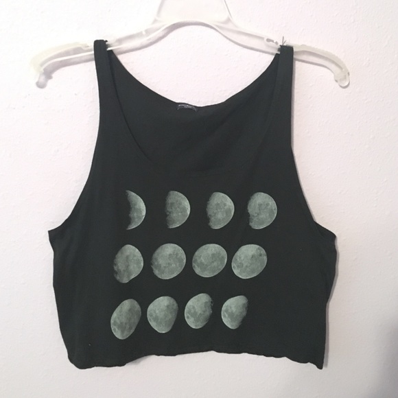 Brandy Melville moon crop top