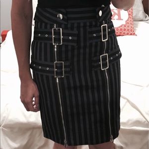 Marc by Marc Jacobs buckle pencil skirt