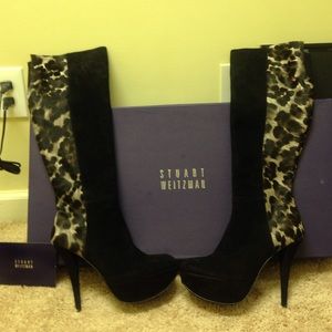 Authentic Stuart Weitzman knee high boots!