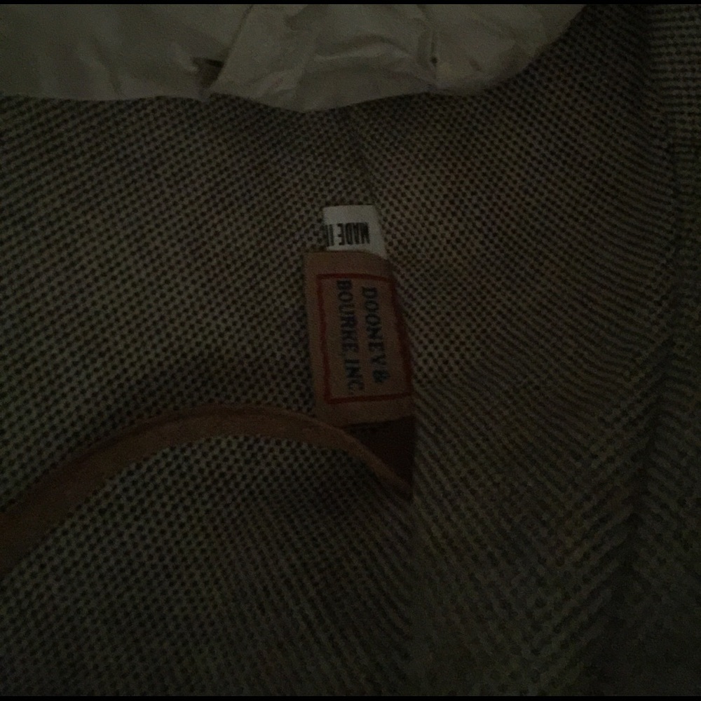 Brand new Dooney and Burke shoulder bag. - Picture 6 of 6