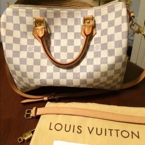 Louis Vuitton Speedy 30