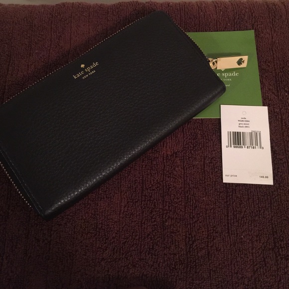 Sold!Kate Spade Wallet