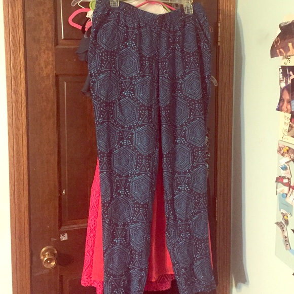 Blue patterned h&m trousers