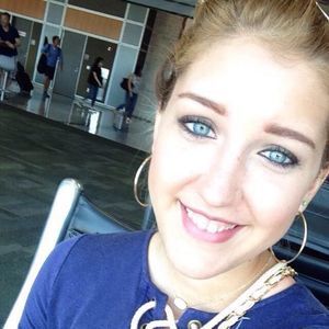 Meet your Posher, Madison