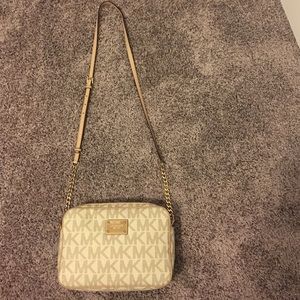 Michael Kors crossbody