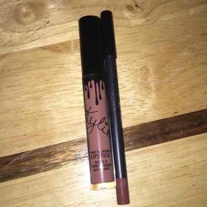 Kylie Jenner lip kit in Candy K