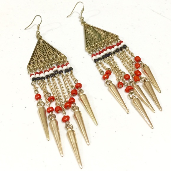 Dangle earrings