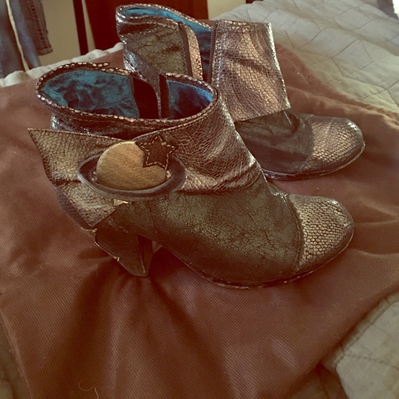 Unique and wearable!