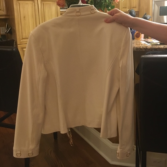 St. John sport, ivory Leather coat BRAND NWT - Picture 4 of 4