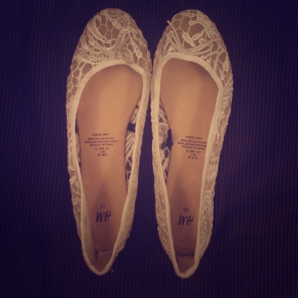white lace ballet flats