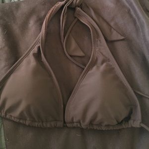 Bikini top. triangle cups with removable padding