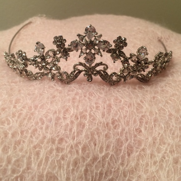 Gorgeous adult princess tiara ? main image 4