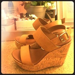 Tracey Tan Cork Wedges Size 7