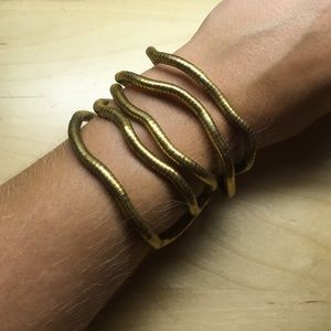 Moldable Gold jewelry piece- super versatile!