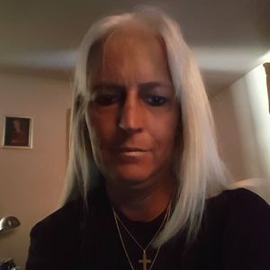 Meet your Posher, Shelley