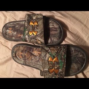 Like new never wore size.9