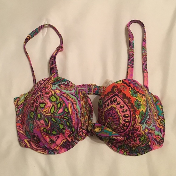 VICTORIA SECRET biofit bikini top