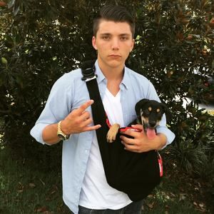 Meet your Posher, Hunter