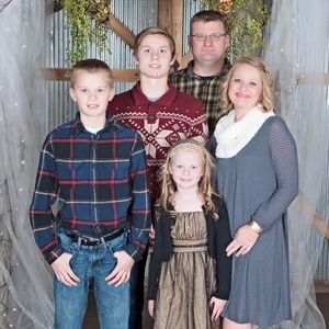 Meet your Posher, Angela