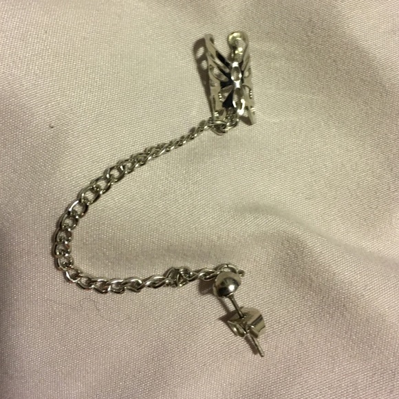 Earring with attached butterfly ear cuff