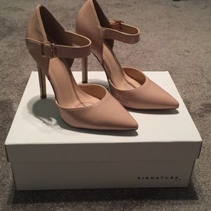 Nude heels