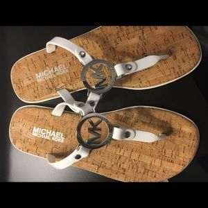 Michael Kors White Sandals, SIZE 7 WOMENS