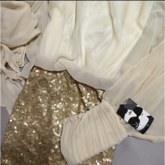 Beutifull ivory gold short  dress