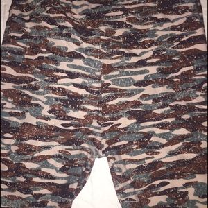 Lularoe Camo Leggings