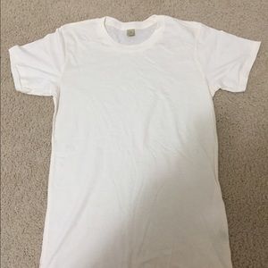 NWOT Alternative Apparel women's crew neck t-shirt