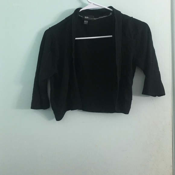 Black half sweater - Picture 1 of 2
