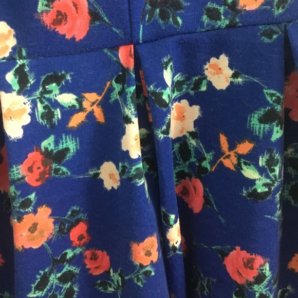 Floral blue dress - Picture 2 of 3