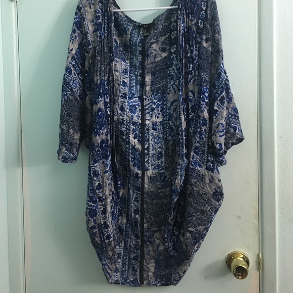 Cute floral kimono