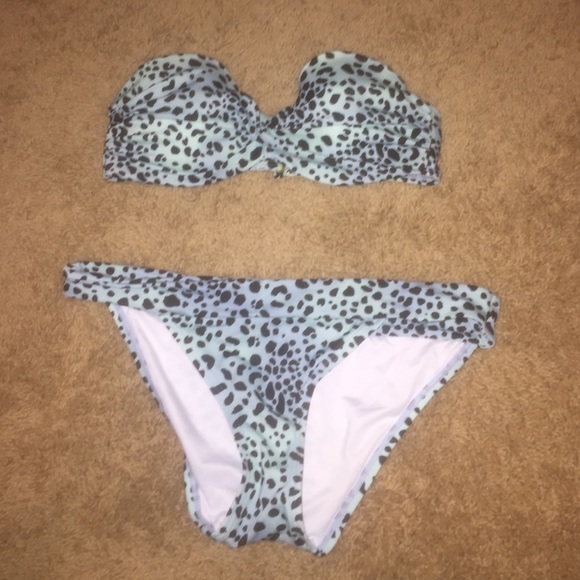 Victoria's Secret swim