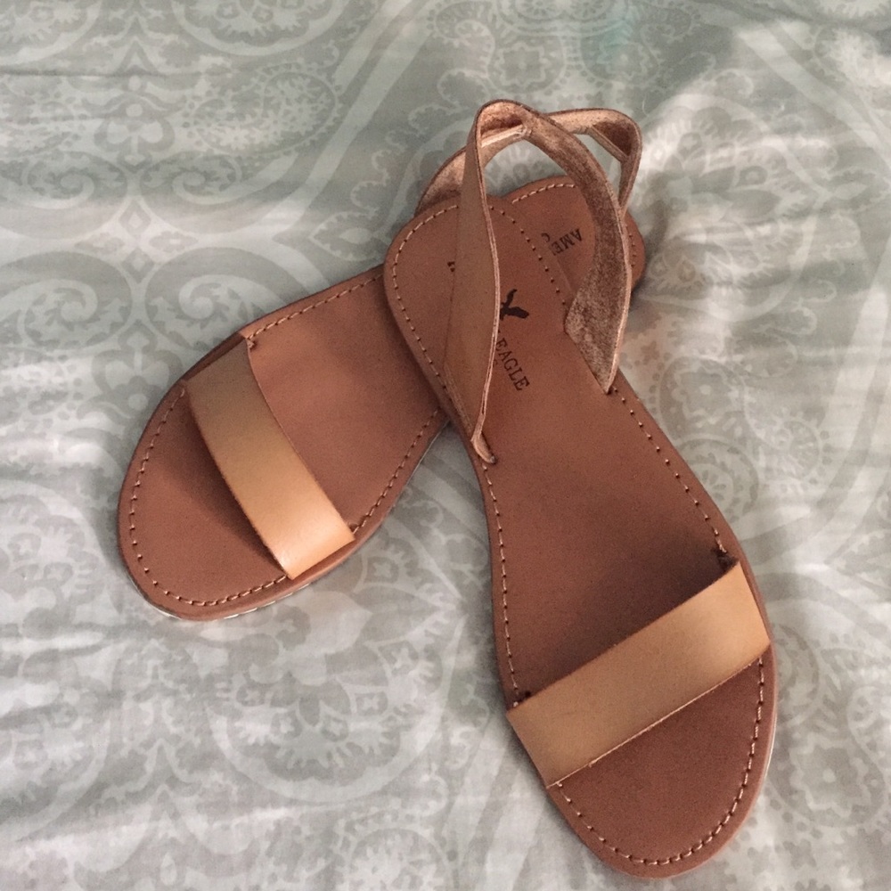 NWT AEO SANDALS