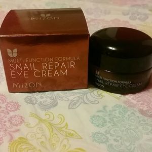 Mizon Snail Repair Eye Cream