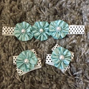 Beautiful headband and barefoot sandals set