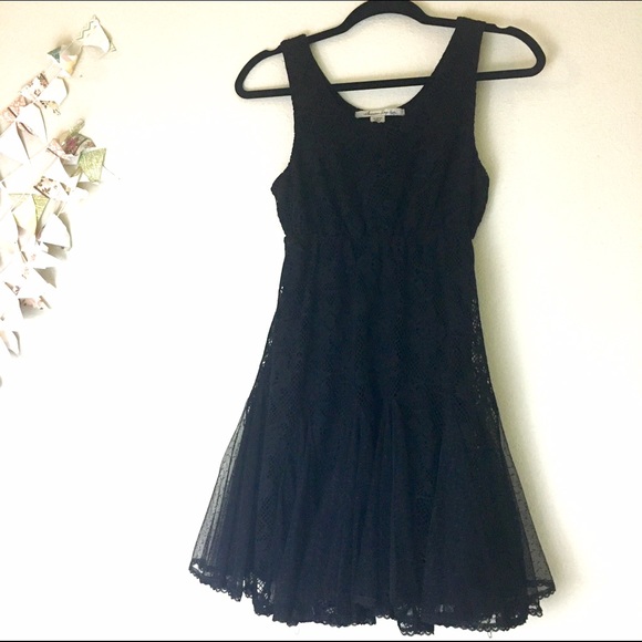 Black lace dress beautiful detailing