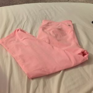 Cropped Pale Pink leggings