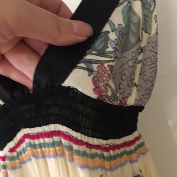 Pretty Foley + Corinna inspo floral maxi dress - Picture 3 of 4