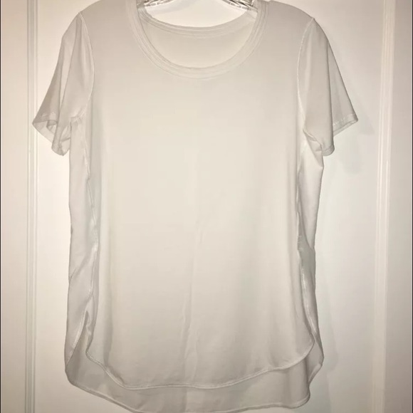 Lululemon OM Tee Impossible to Find!! EUC SZ 6