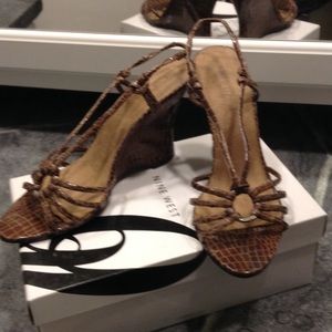 Brown Nine West sandal wedges