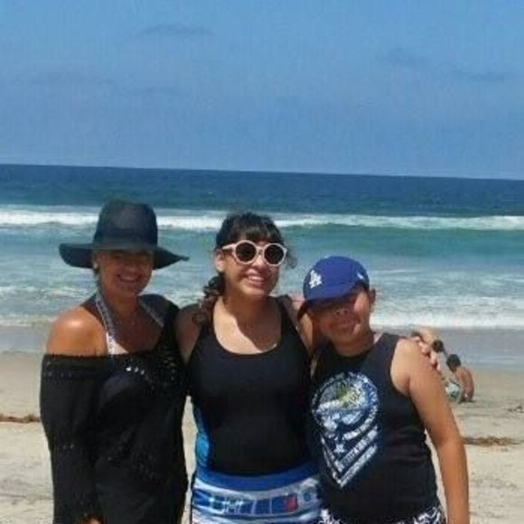 Meet your Posher, Lena - Picture 1 of 1