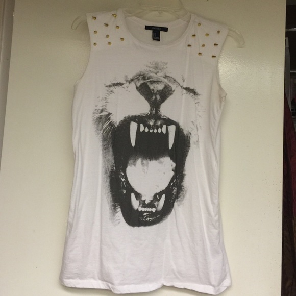 Forever 21 muscle tee with tiger