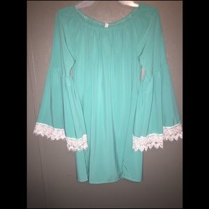Beautiful blue dress! Size small