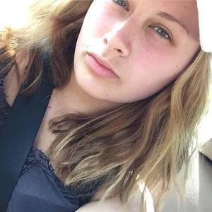 Meet your Posher, Celeste