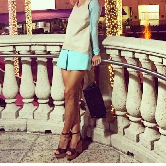 Shorts - Picture 5 of 7