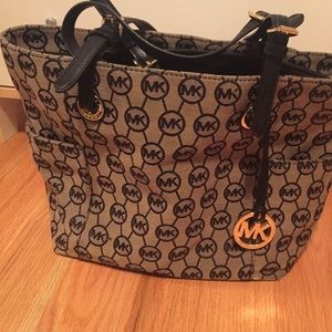 Michel kors tote