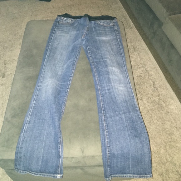 Citizens of humanity maternity jeans.